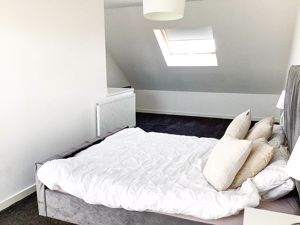 Photo 6- click for photo gallery